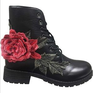Black lace up boots